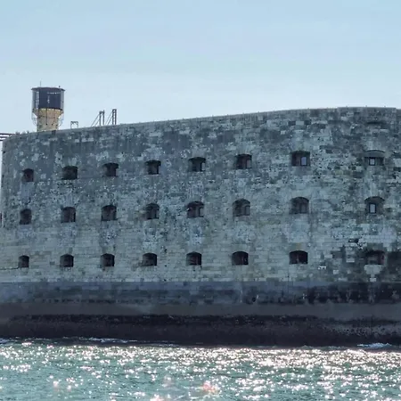 Gorgeous In דירה